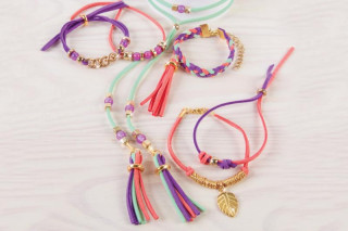 Náramky a náhrdelník, zlatá edice