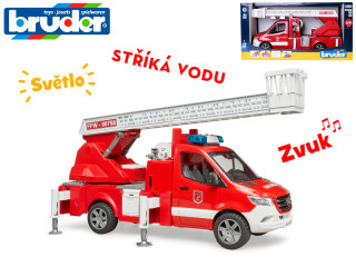 Bruder hasičské auto MB Sprinter se žebříkem stříkající vodu se světlem a zvukem