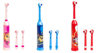 Oscilační zubní kartáček Tlapková patrola