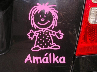 Nálepka na auto - "dítě v autě" se jménem a obrázkem dle vlastního výběru