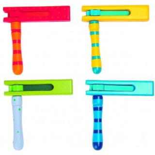 Dřevěná řehtačka