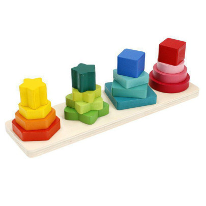 Dřevěná pyramida