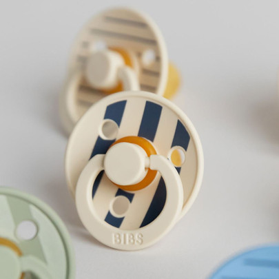 Bibs dudlíky kaučuk Colour Pin 2 ks 6-12 měsíců