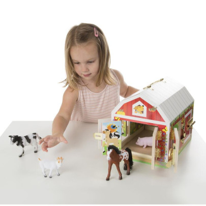 Dřevěná stáj se zámky Melissa & Doug