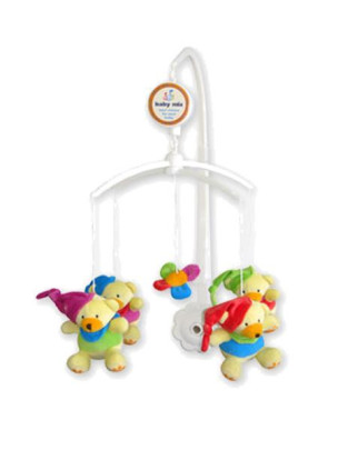 Kolotoč nad postýlku Baby Mix Medvídci s čepičkami