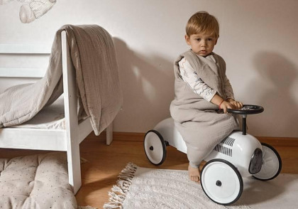 Dětský zateplený mušelínový spací pytel Kids soft s nožičkami Infantilo