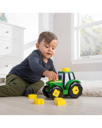 Traktor Johny s čísly John Deere