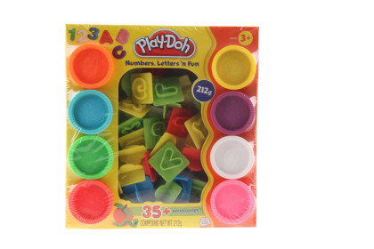 Play-Doh sada s čísly a písmeny