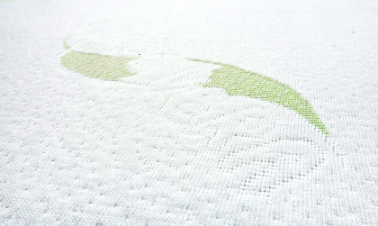 Luxusní matrace pro děti 120×60 – 4 vrstvy, paměťová pěna, kokos, Aloe Vera