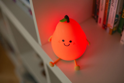 LED silikonová noční lampička Rgb - hruška Mary's