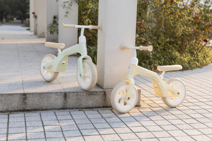 Odrážedlo Tech 2-4 roky, do 30 kg Qplay