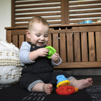 Kousátko stohovací 2v1 Stack & Teethe™ BABY EINSTEIN 0 m+