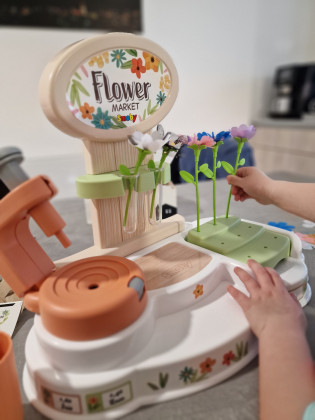 Kreativní sada květinářství pro děti – výroba květin, flower market set se strojem
