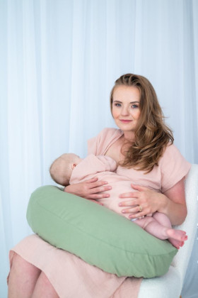 Kojicí a těhotenský polštář s pratelným potahem Moniel