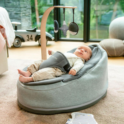 Hrazda s hračkami k sedátku Doomoo Seat´N Swing