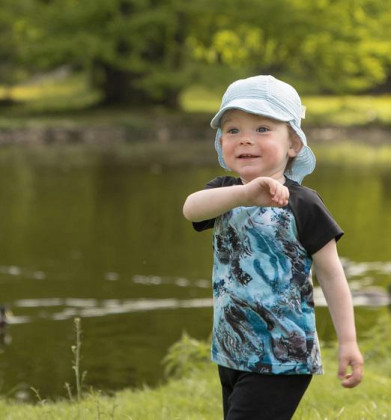 Dětská kšiltovka s krytím krku mušelín Blue - modrá Esito