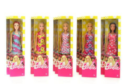 Barbie v šatech