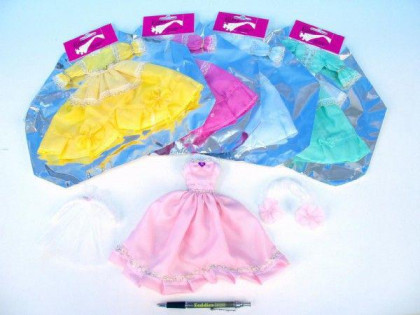 Šaty pro panenky jako je Barbie a podobně velké