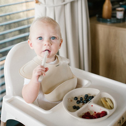 Silikonová miska s přísavkou + silikonová ohebná lžička BabyOno
