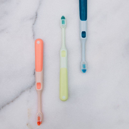 Dětský kartáček na zoubky Junior 6 let+ Suavinex