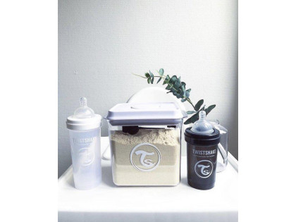 Nádoba na sušené mléko Twistshake