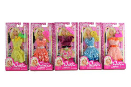 Šatičky na panenku nejen Barbie