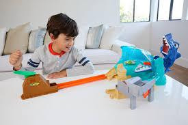 Hot Wheels city zápas se žralokem