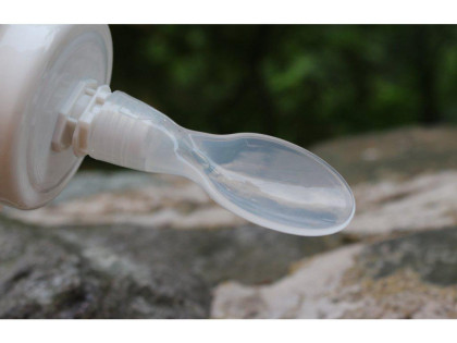 Plnitelná silikonová kapsička Domky 180 ml