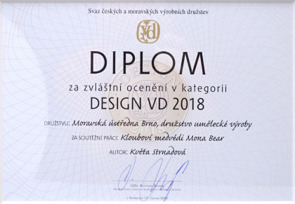 Medvěd 20 cm kloubový latte