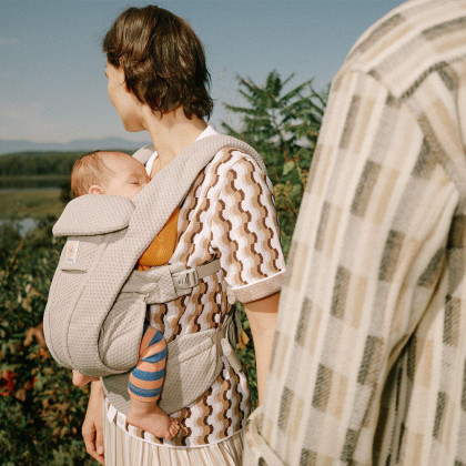 Nosítko Omni Deluxe Mesh Ergobaby
