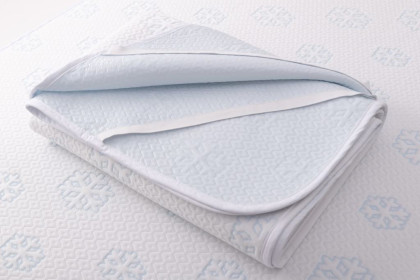 Chránič matrace chladicí Frosty 60 x 120 cm Babymatex