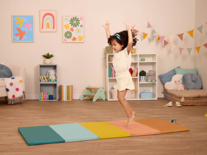 Pěnová podložka skládací WonderTumble B-Toys