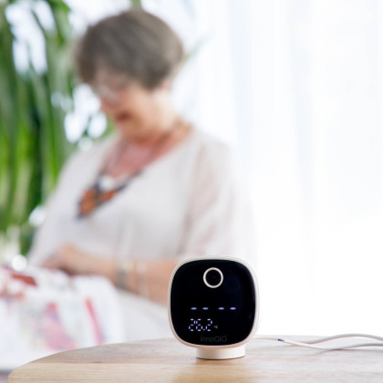 Domácí Smart Wi-fi kamera GIOsafety Clock InnoGIO