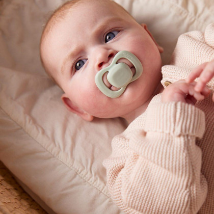 Šidítka silikon 2 ks 0-6 m B.box