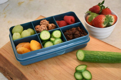 Snackle Box krabička na svačinu mini Luxe Melii