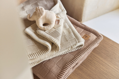 Deka 75 x 100 cm Box Knit Warm Sand Jollein