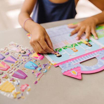 Adhezní sešit se samolepkami Princezny Melissa & Doug