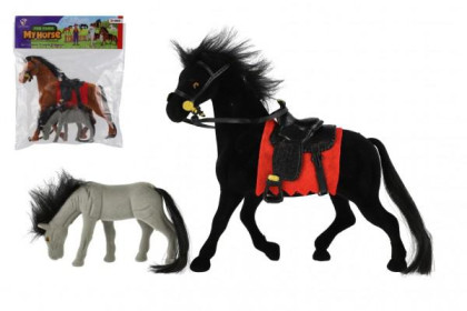 Kůň fliška 23 cm se sedlem s hříbětem