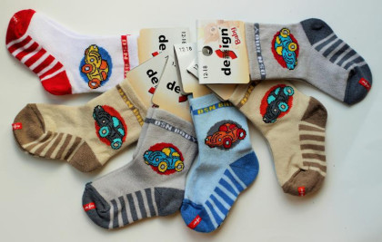 Chlapecké kojenecké ponožky 0-6m s autíčkem