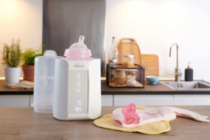 Ohřívač lahví se sterilizátorem 2v1 Chicco