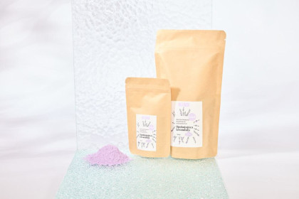 Magická pěna do koupele v prášku Zklidňující levandule 300 g Kvitok