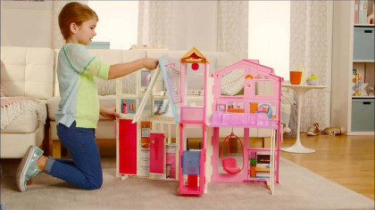 Barbie vilový dům Mattel DLY32