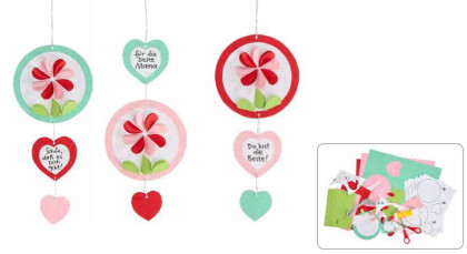 Kreativní sada Závěsné dekorace Srdíčka a květiny Craft Kit Haba