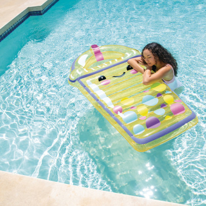 Nafukovací lehátko ve tvaru bubble tea Boba Buddy