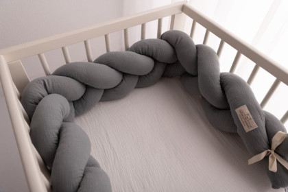 Mušelínový mantinel cop 200 cm Babymatex – chránič do postýlky