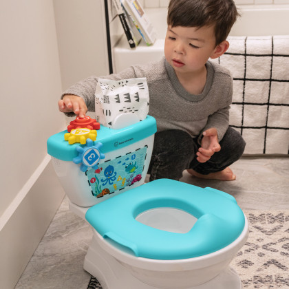 Toaleta dětská se zvukem 2 v 1 Geared for Success™ 18 m+ Baby Einstein