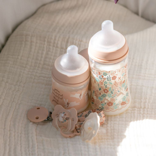 Kojenecká láhev Wonderland New 150 ml Fyziol průtok S Suavinex
