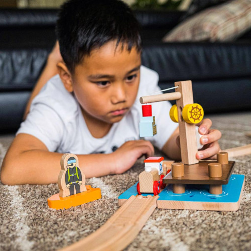 Přístav s jeřábem, člunem a potápečem Bigjigs Rail