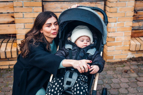 Sportovní kočárek Estelle Dakar černý Ginko MoMi