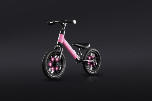 Odrážedlo Spark, věk 3 - 6 let, do 30 kg Qplay